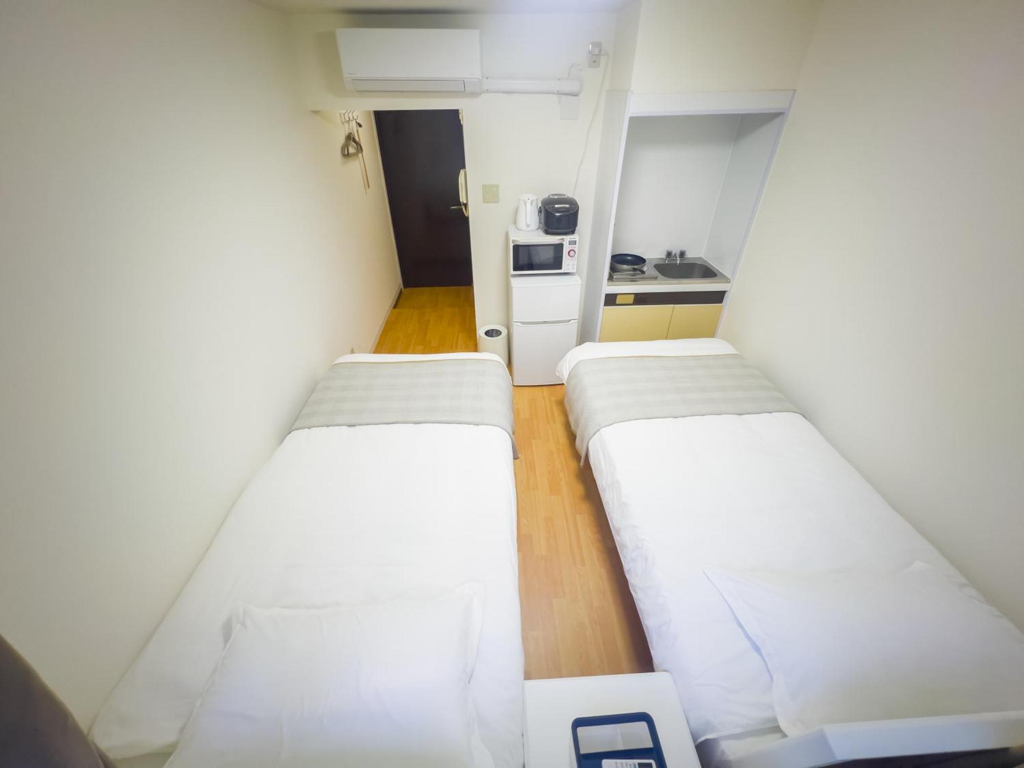 Family Or Business Travel 20 Percent Off 3 Minutes To Shinjuku Max 3 People