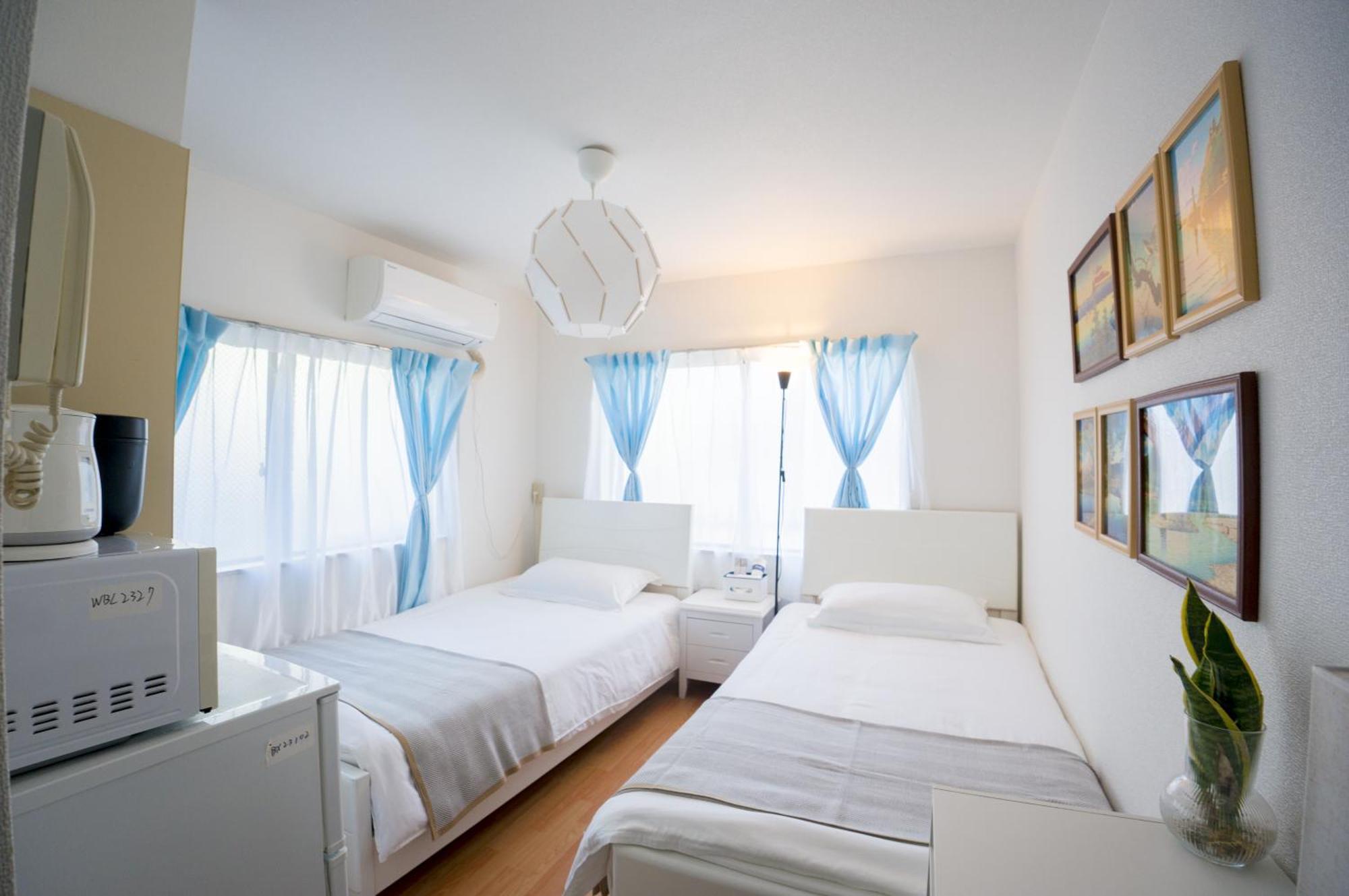 Family Or Business Travel 20 Percent Off 3 Minutes To Shinjuku Max 3 People