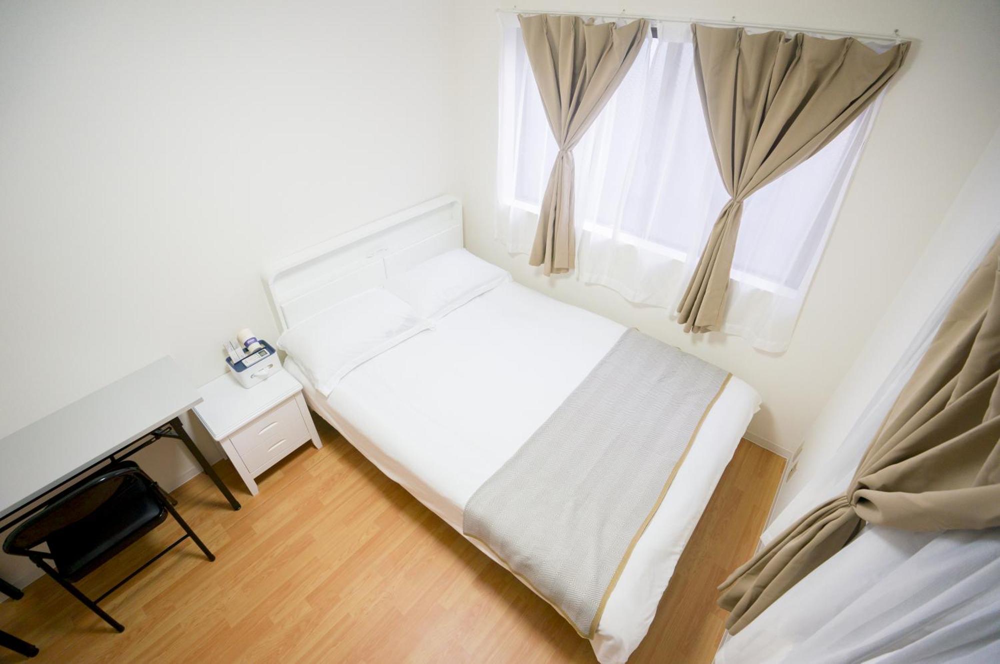 Family Or Business Travel 20 Percent Off 3 Minutes To Shinjuku Max 3 People
