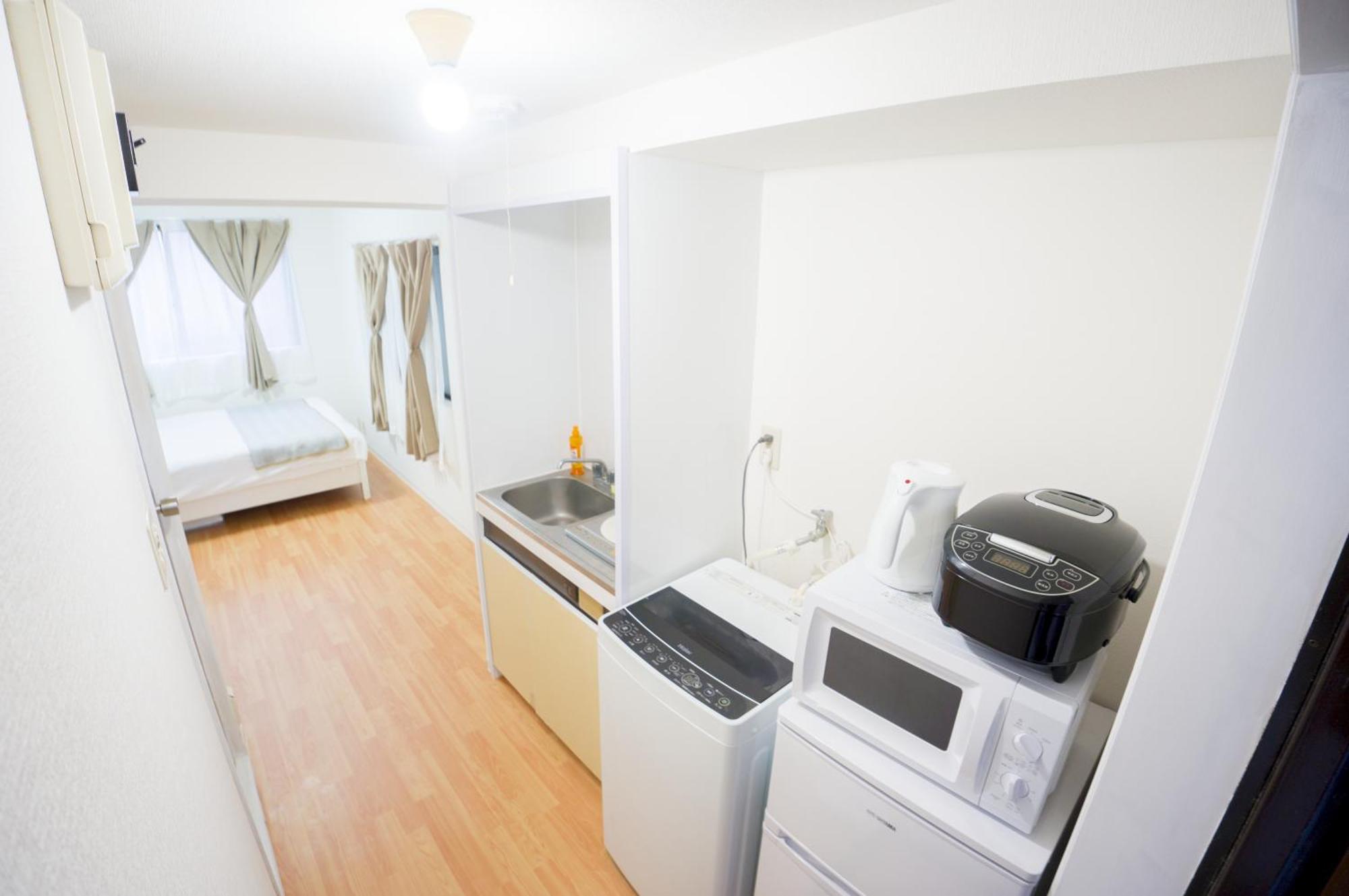 Family Or Business Travel 20 Percent Off 3 Minutes To Shinjuku Max 3 People Apartment