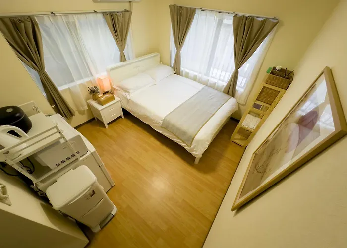 Family Or Business Travel 20 Percent Off 3 Minutes To Shinjuku Max 3 People